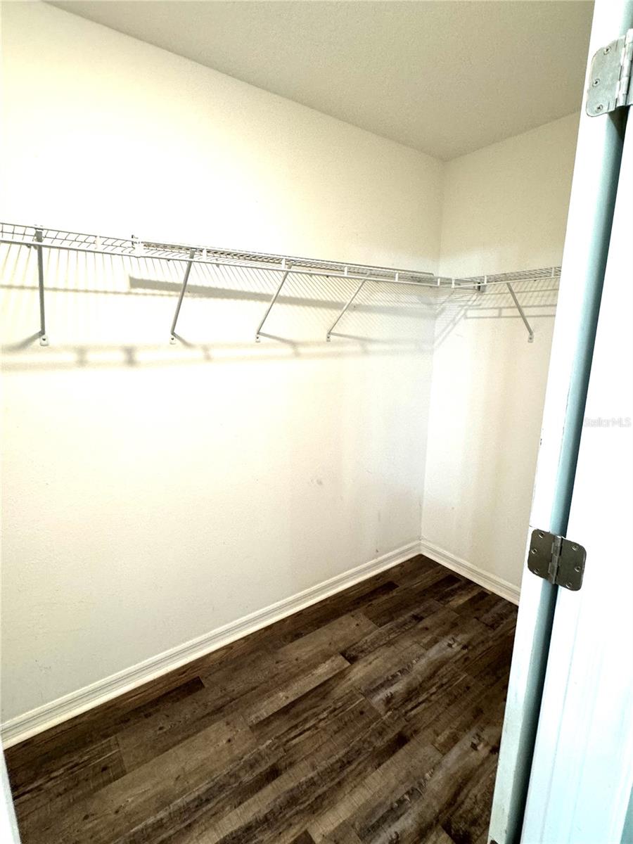 Image 21 of 39 For 4329 Globe Thistle Drive