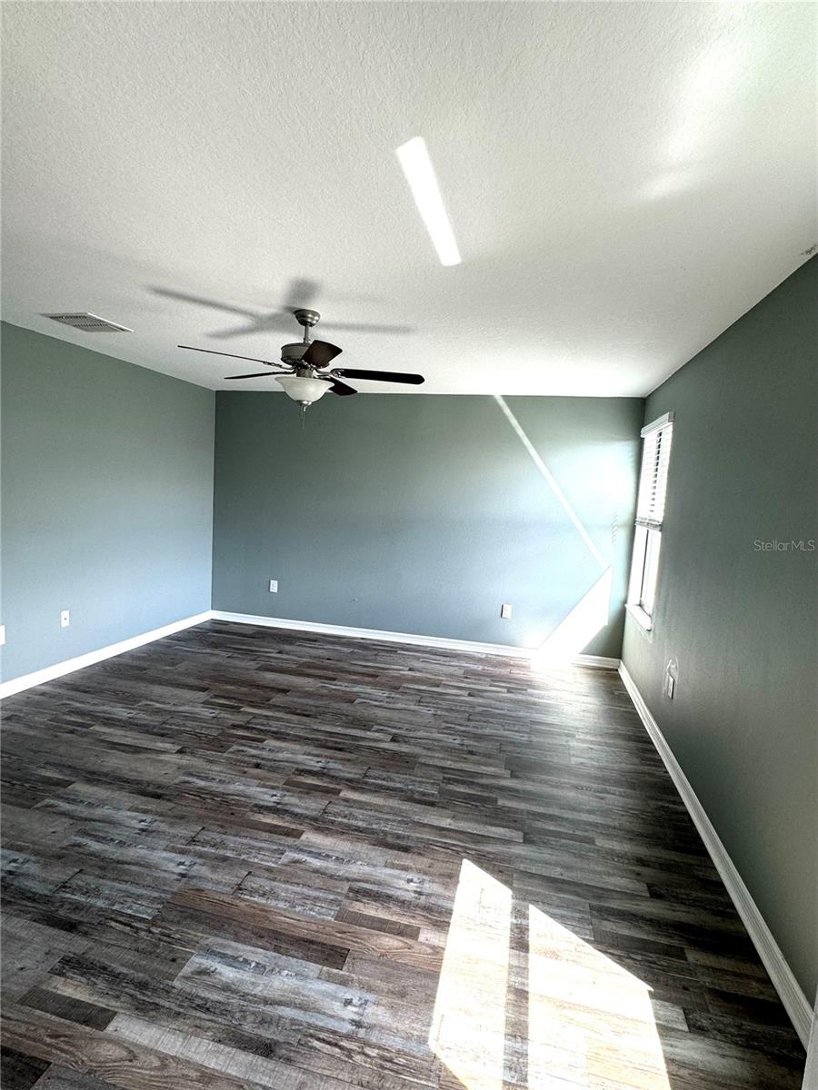 Image 23 of 39 For 4329 Globe Thistle Drive