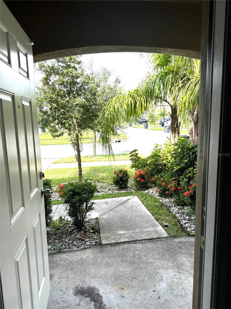 Image 4 of 39 For 4329 Globe Thistle Drive