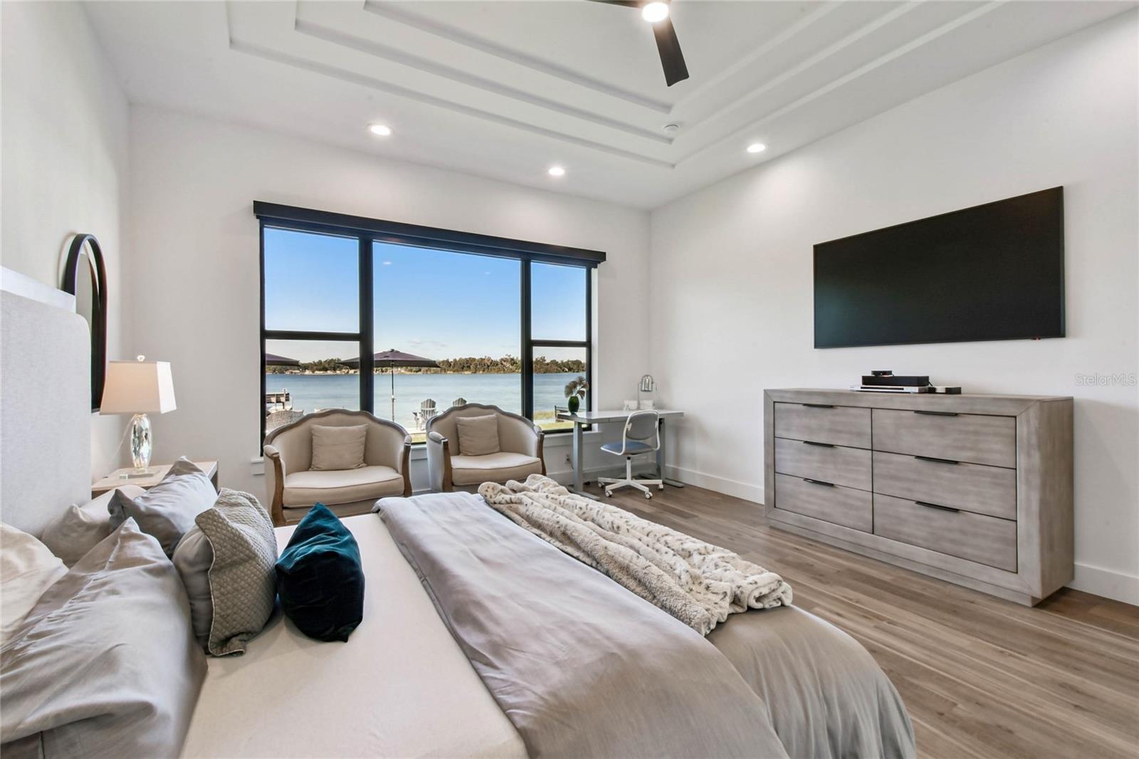 Image 24 of 69 For 14906 Rome Avenue