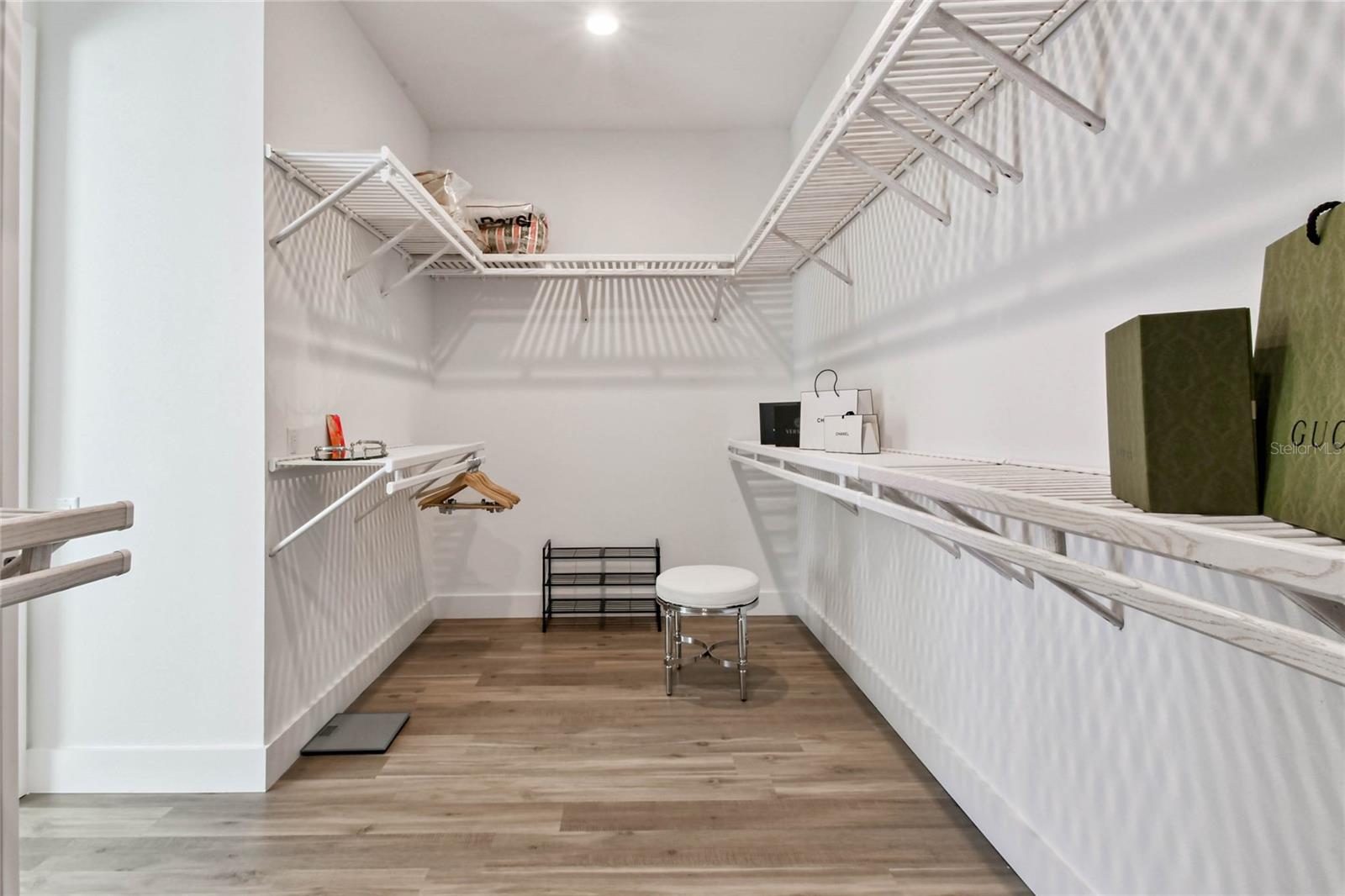 Image 30 of 69 For 14906 Rome Avenue