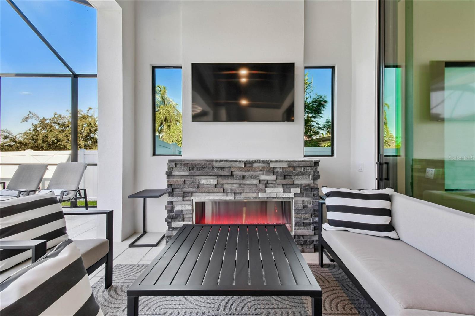 Image 40 of 69 For 14906 Rome Avenue