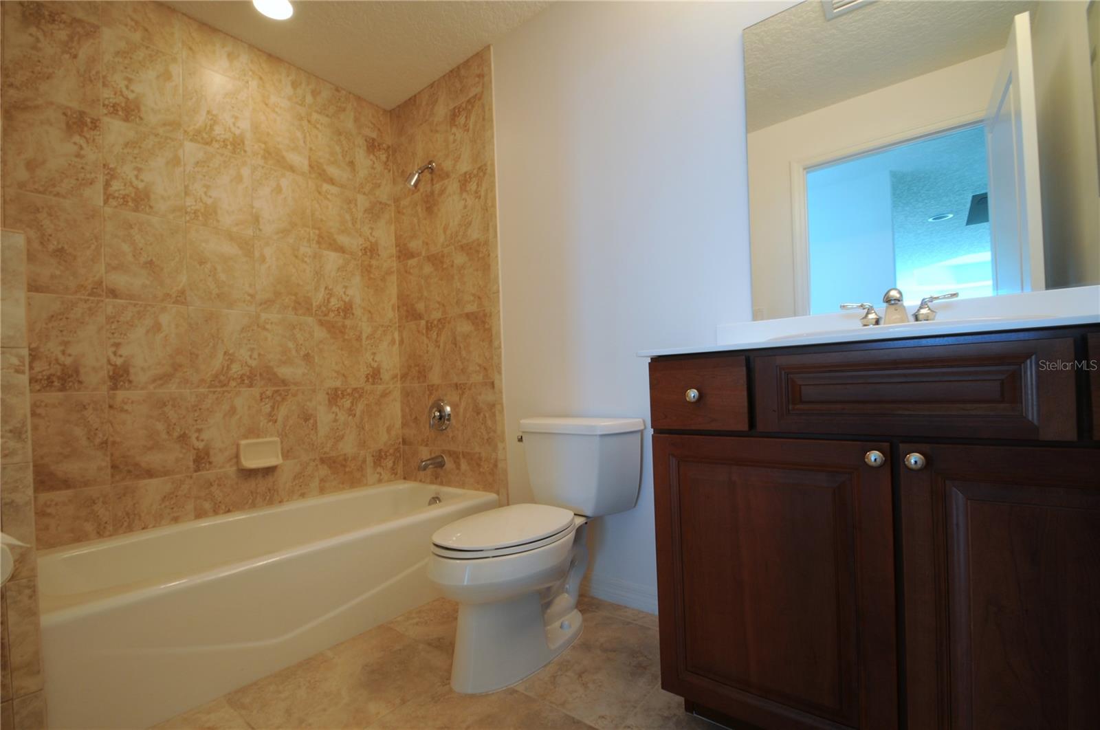 Image 15 of 37 For 10851 Mangrove Cay Lane Ne 1212