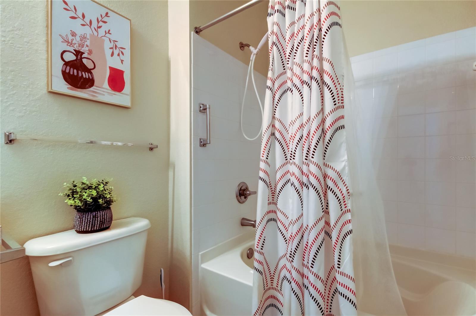 Image 22 of 62 For 1216 Missouri Avenue 220