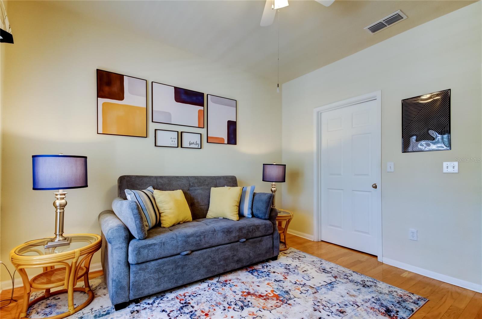 Image 25 of 62 For 1216 Missouri Avenue 220