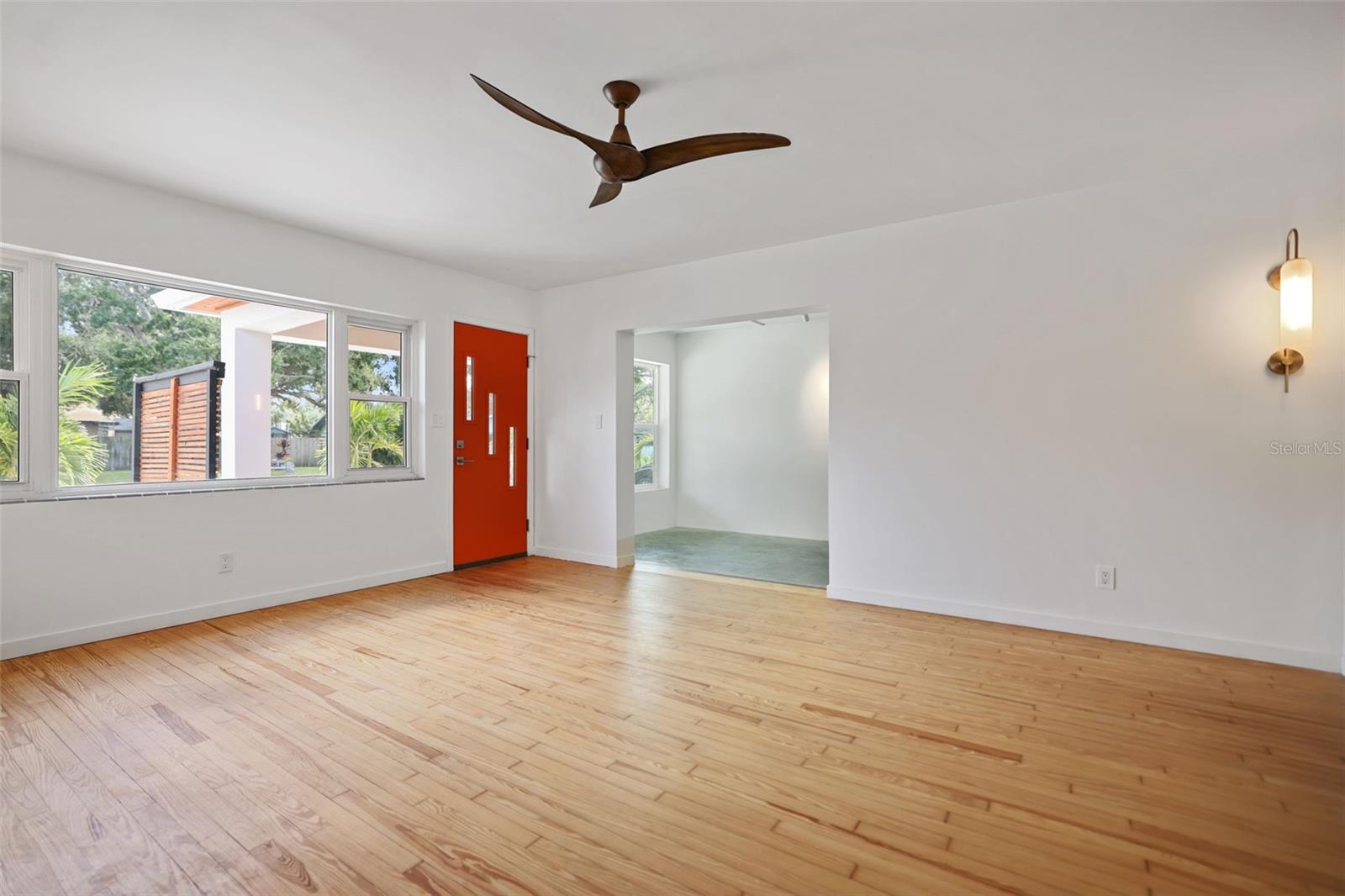 Image 14 of 92 For 2012 Culberson Avenue