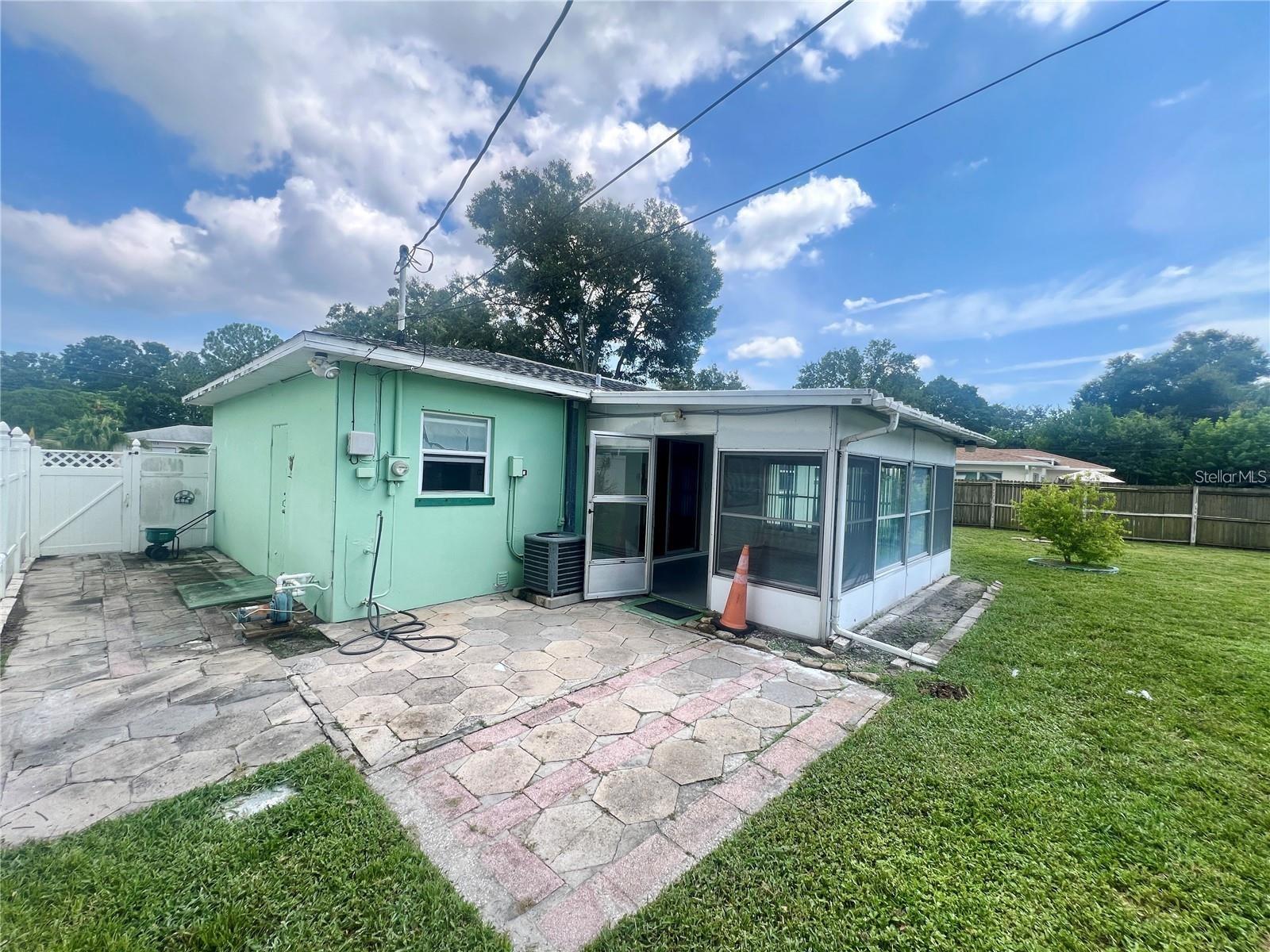 Image 18 of 20 For 6700 17th Lane N
