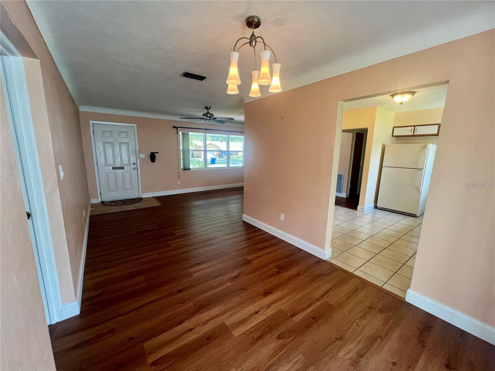 Image 3 of 20 For 6700 17th Lane N