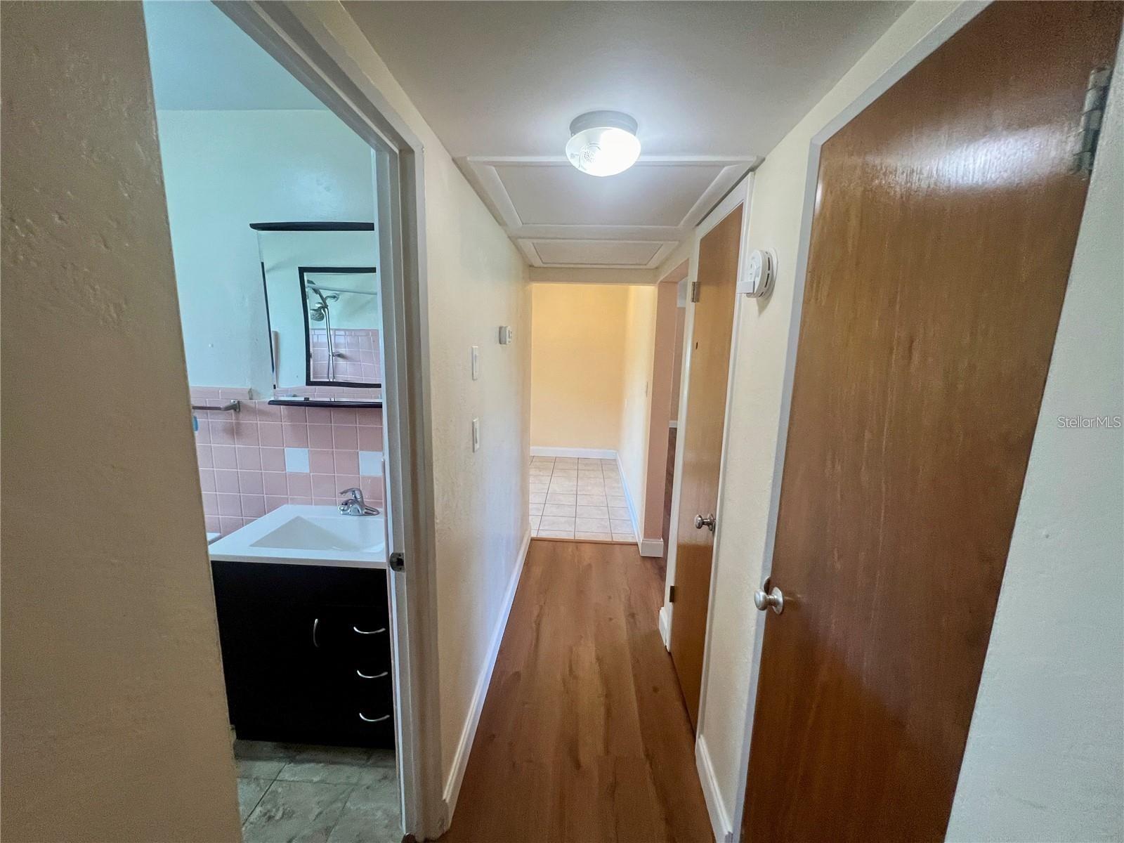 Image 9 of 20 For 6700 17th Lane N