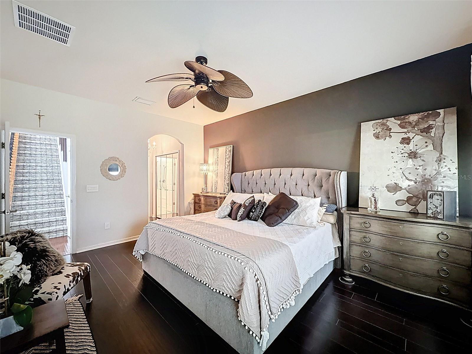 Image 20 of 46 For 2539 Silverback Court