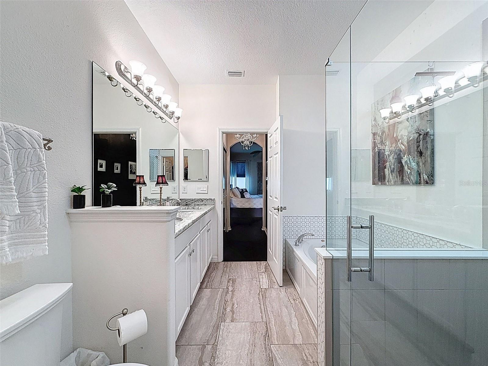 Image 22 of 46 For 2539 Silverback Court