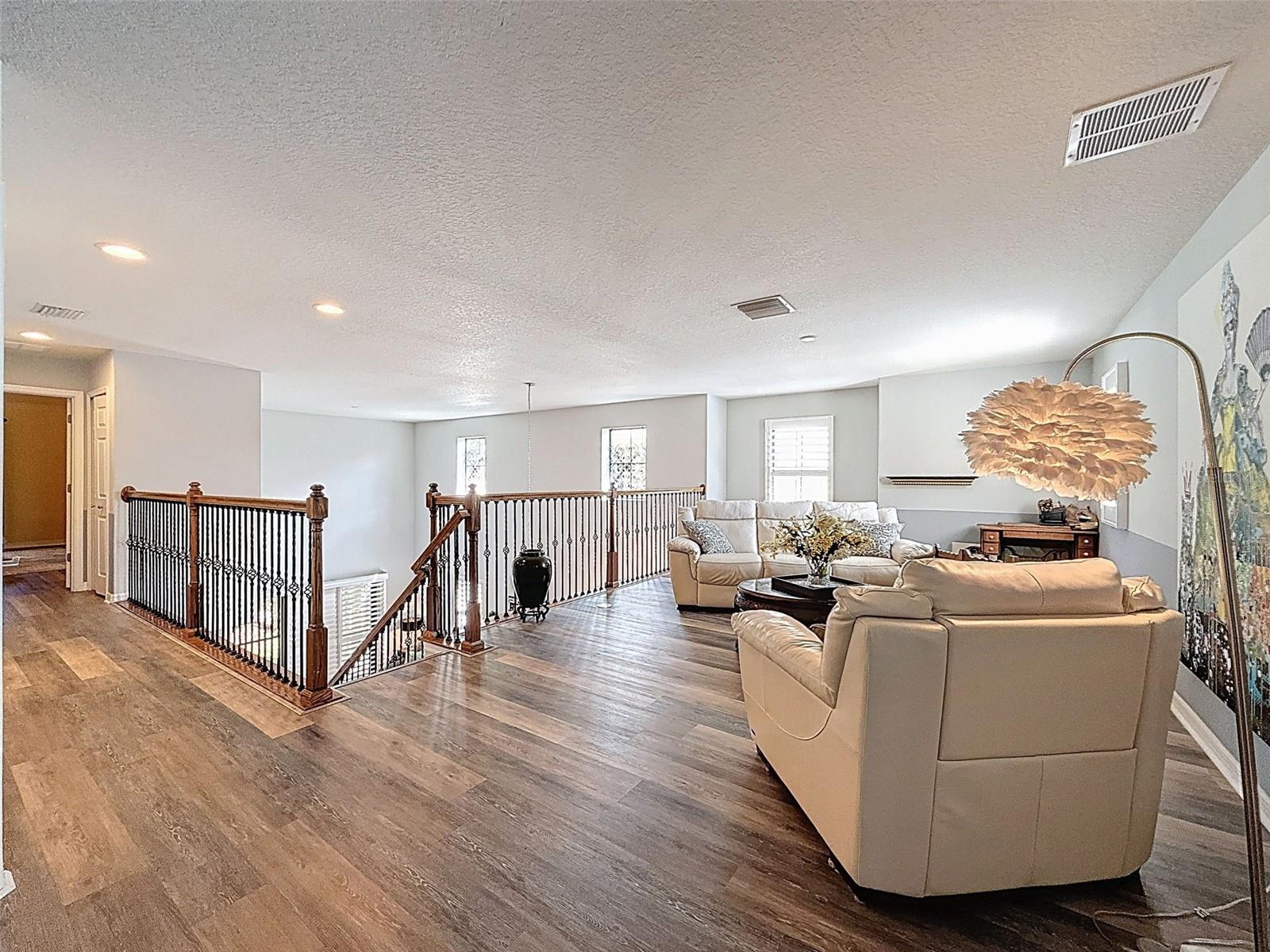 Image 26 of 46 For 2539 Silverback Court