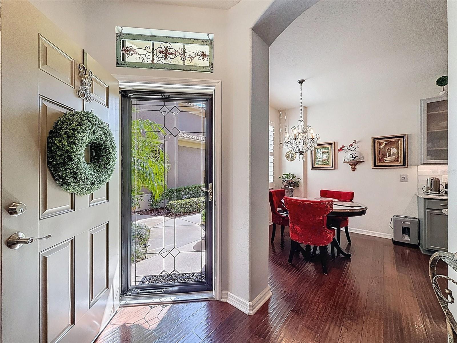 Image 5 of 46 For 2539 Silverback Court