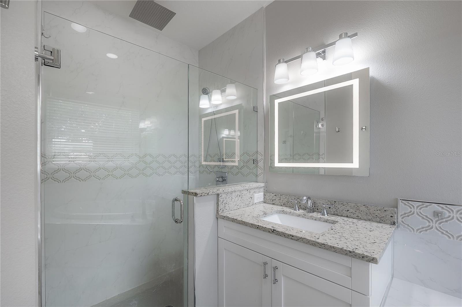 Image 17 of 31 For 2510 South Avenue