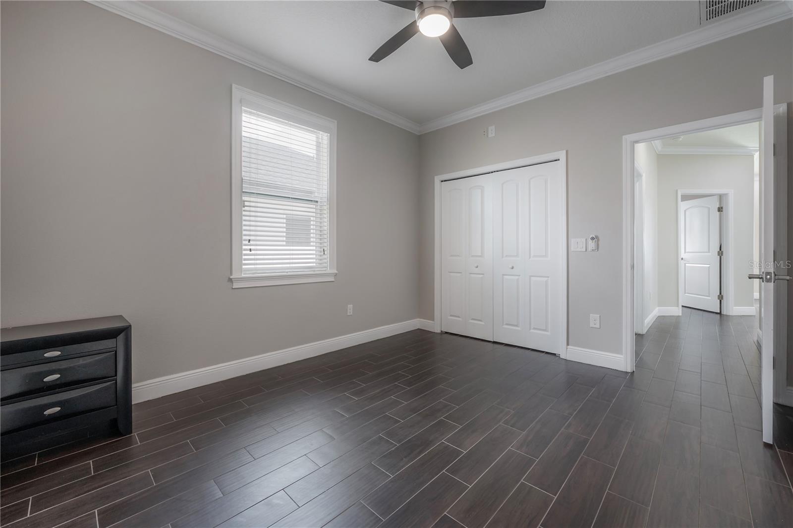 Image 25 of 31 For 2510 South Avenue