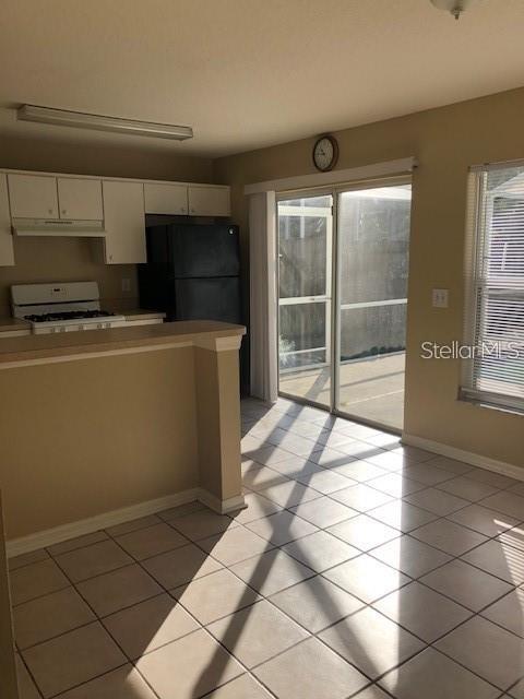 Image 8 of 10 For 8431 Hawbuck Street