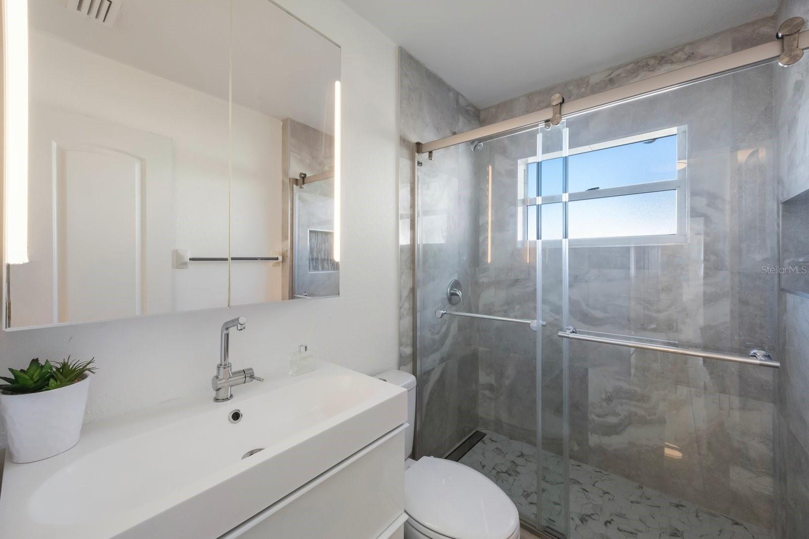 Image 4 of 35 For 2074 Powderhorn Drive