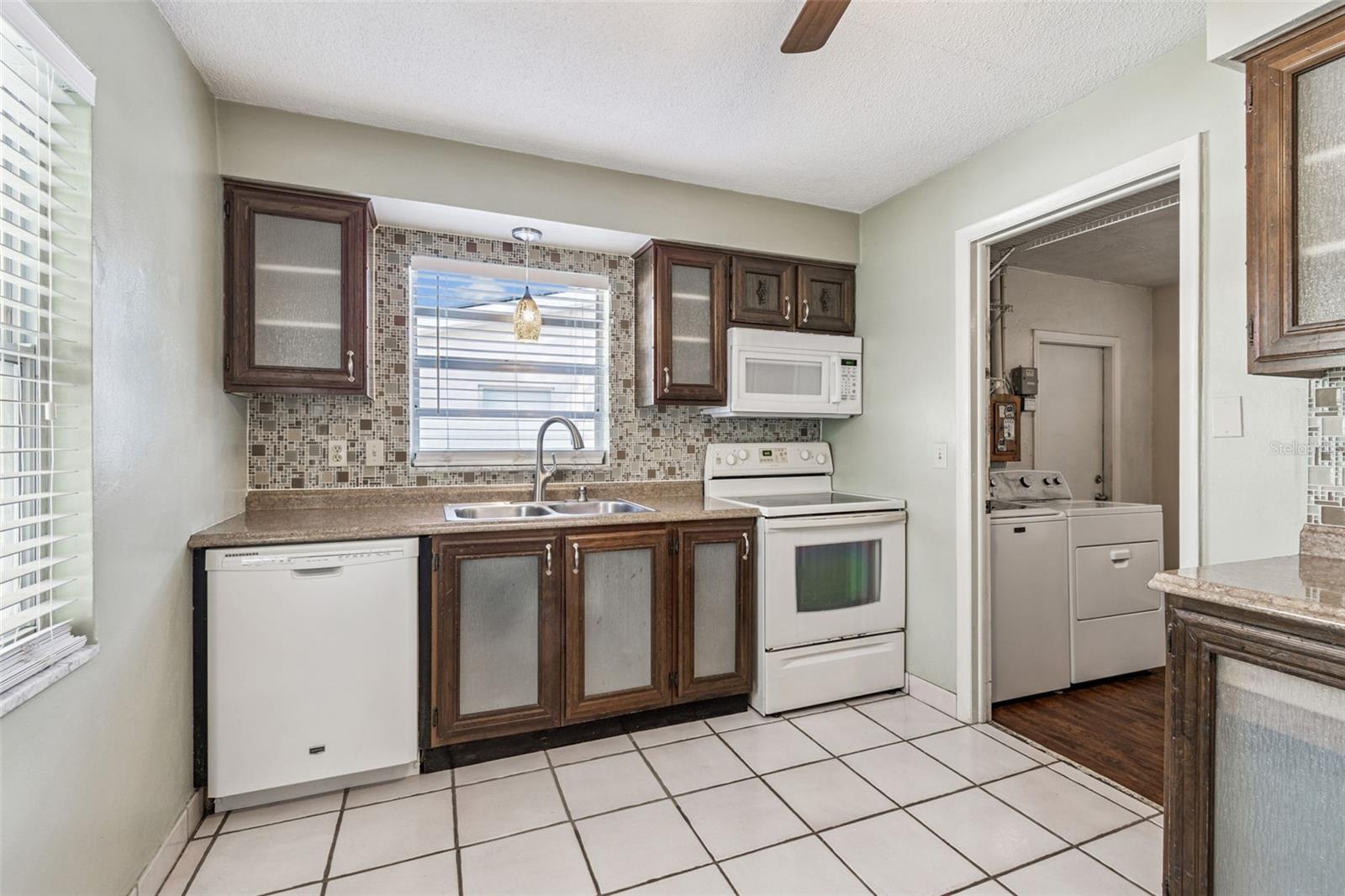 Image 12 of 40 For 2208 Lauren Drive