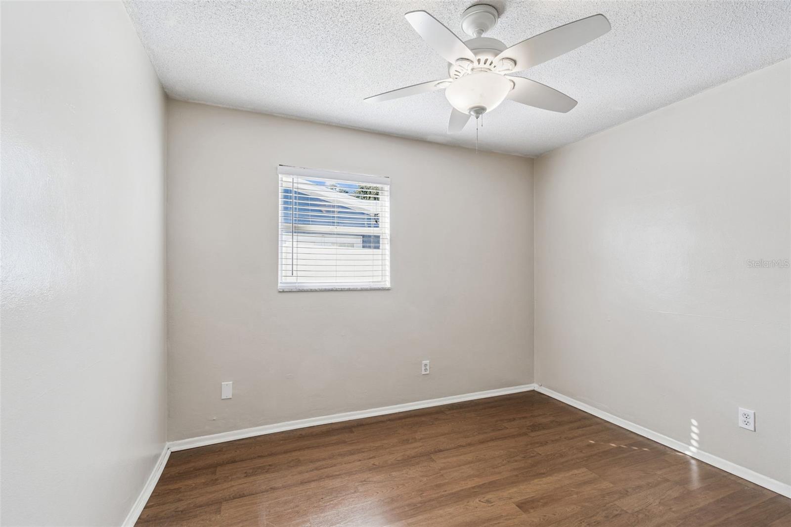 Image 26 of 40 For 2208 Lauren Drive