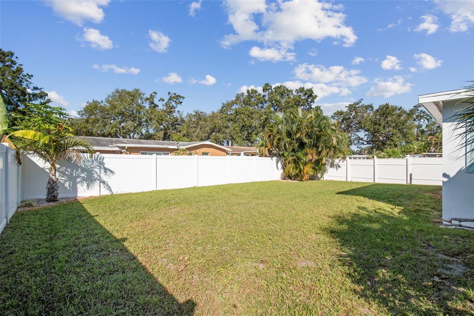 Image 35 of 40 For 2208 Lauren Drive
