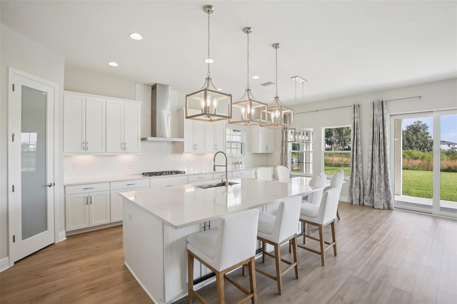 Listing photo id 9 for 14930 Rider Pass Drive