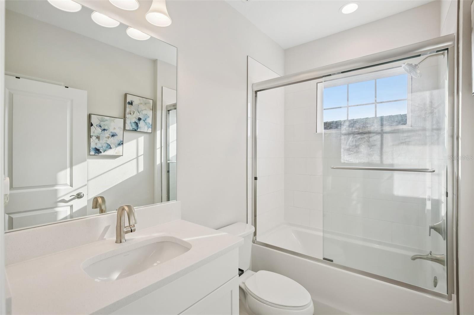 Listing photo id 13 for 14930 Rider Pass Drive