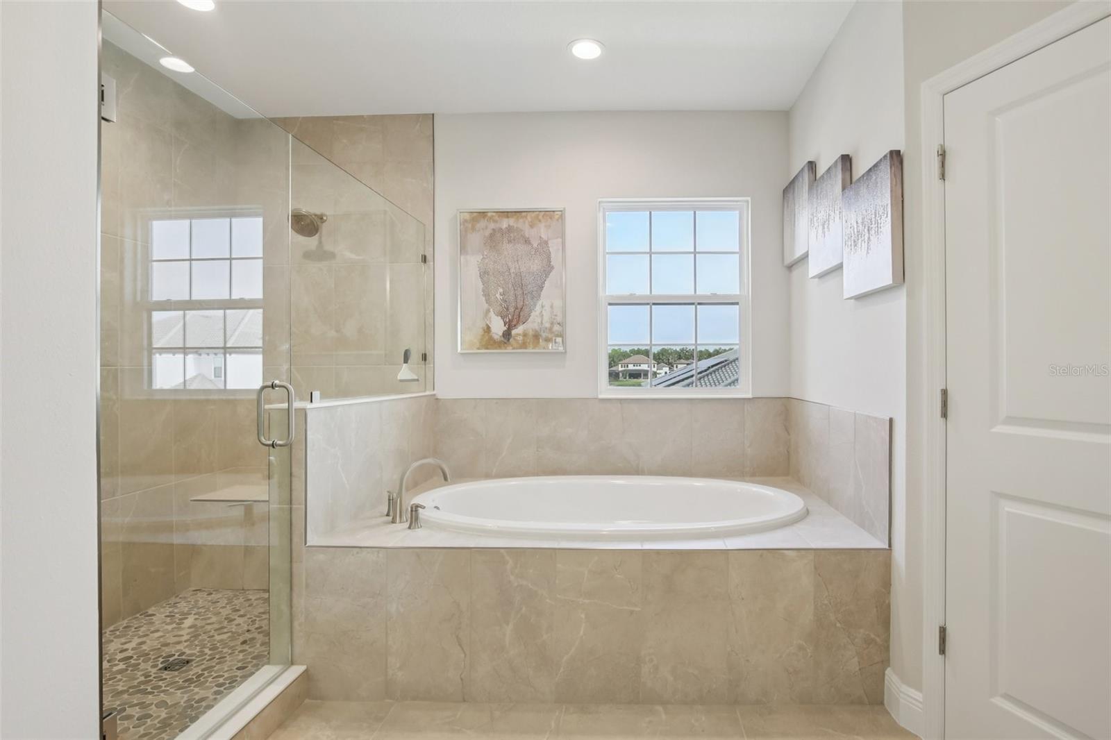 Listing photo id 35 for 14930 Rider Pass Drive