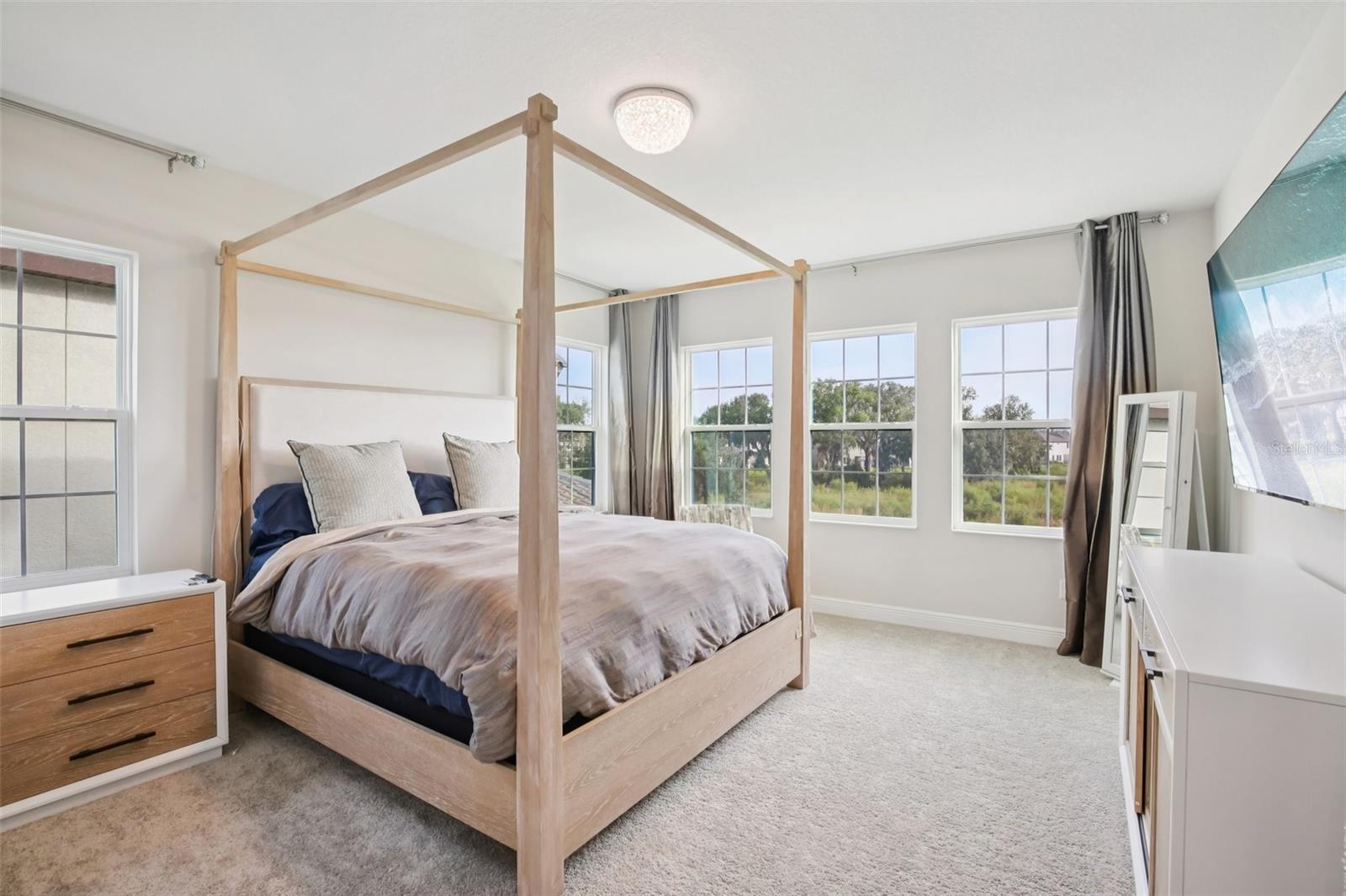 Listing photo id 41 for 14930 Rider Pass Drive