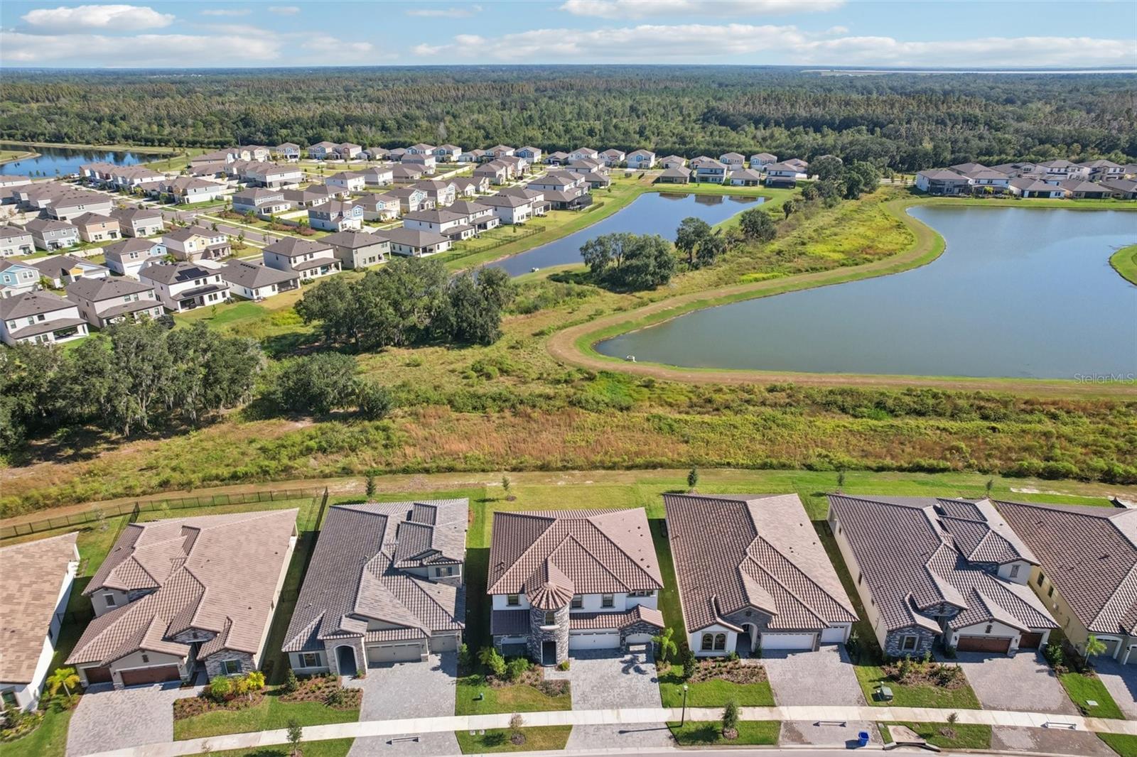 Listing photo id 51 for 14930 Rider Pass Drive