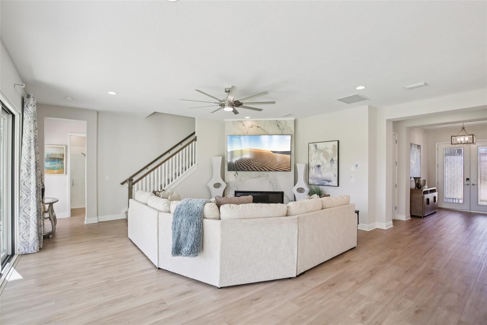 Listing photo id 6 for 14930 Rider Pass Drive