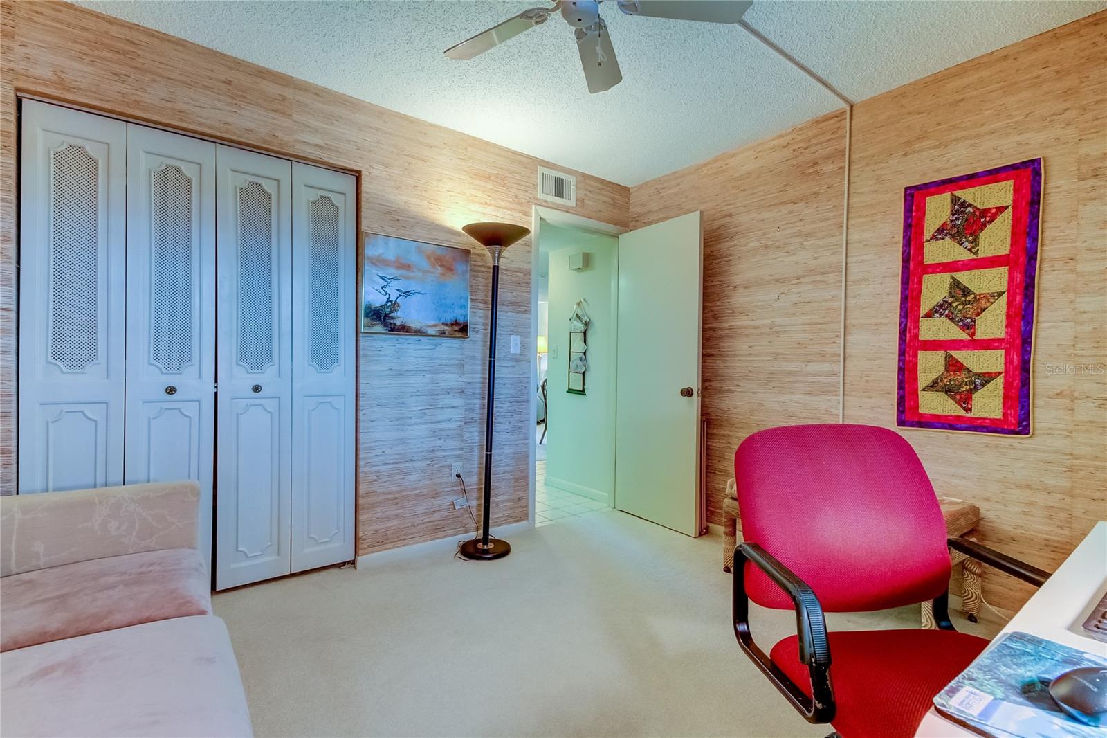 Image 29 of 62 For 7050 Sunset Drive S 405