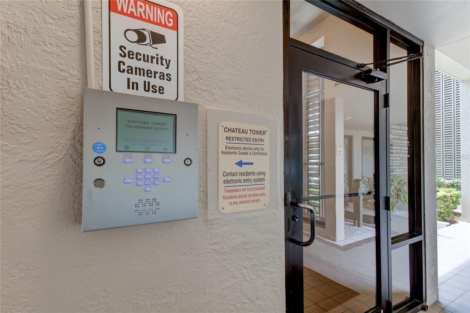 Image 3 of 62 For 7050 Sunset Drive S 405