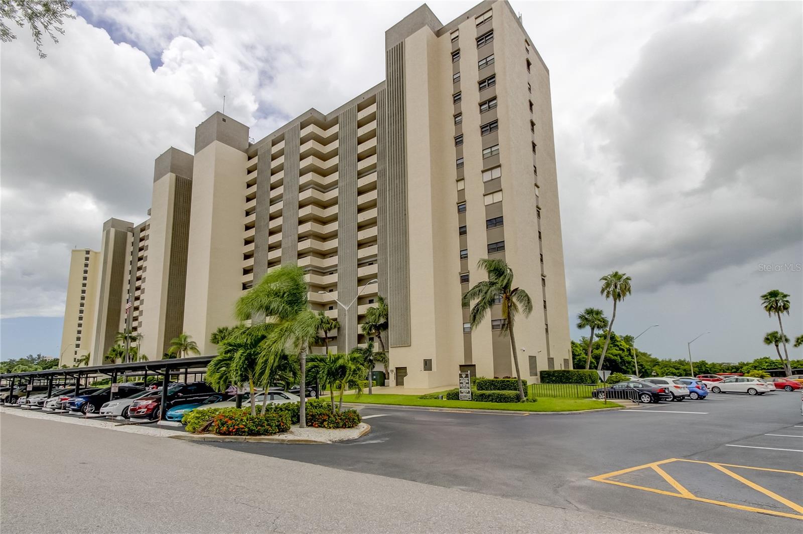 Image 60 of 62 For 7050 Sunset Drive S 405