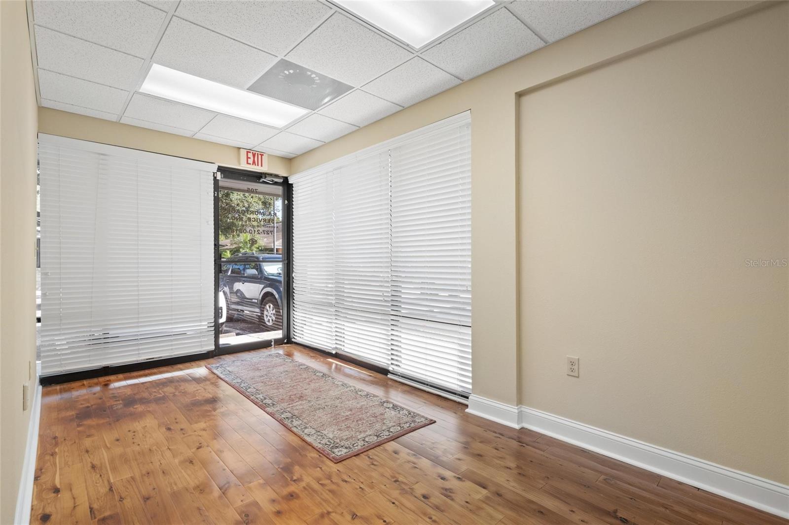 Image 5 of 24 For 701 Enterprise Road E 705