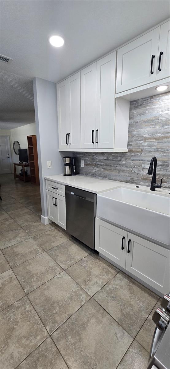 Image 12 of 21 For 3540 32nd Avenue N 213