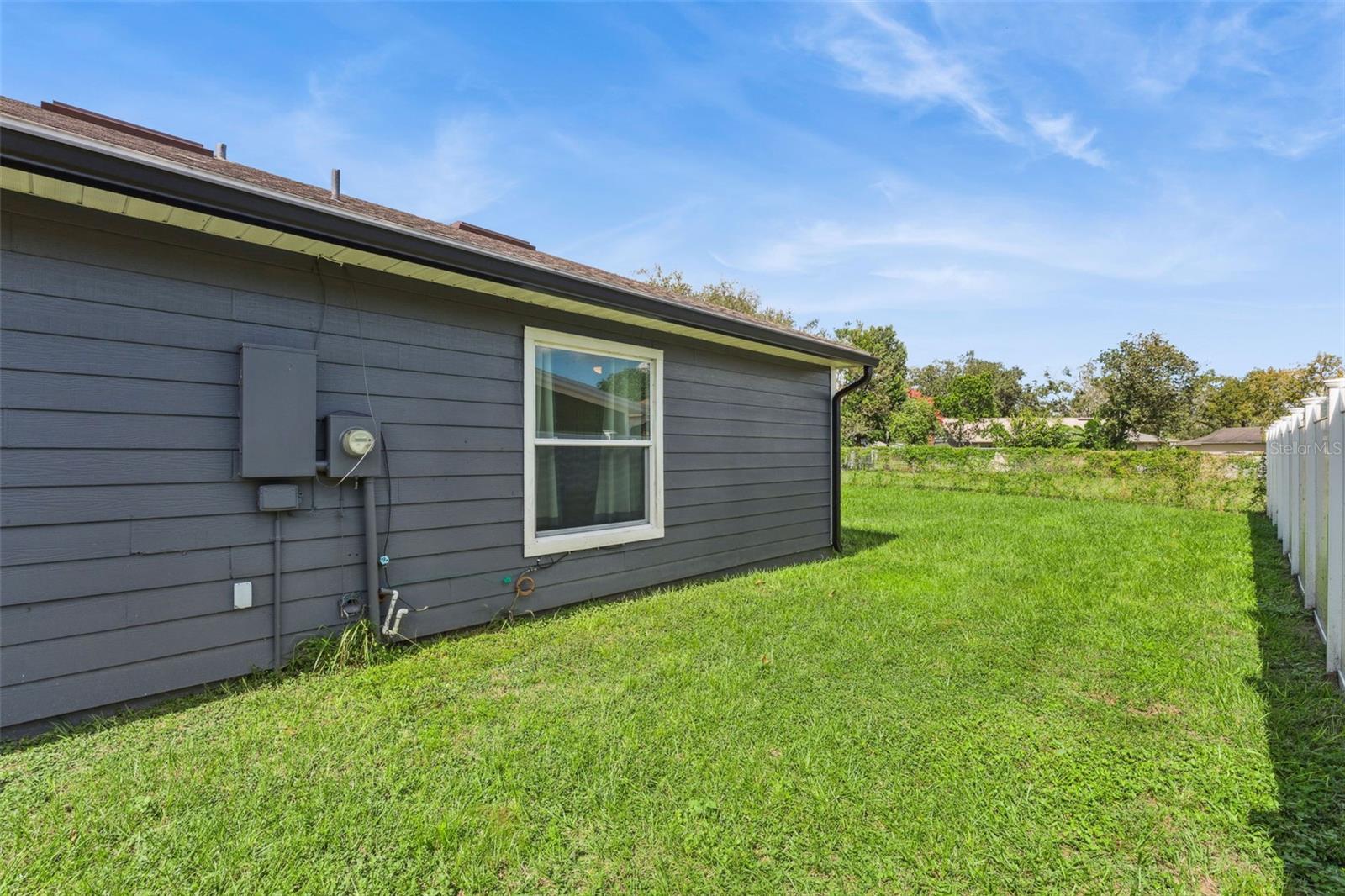 Image 23 of 25 For 13927 Countryplace Drive