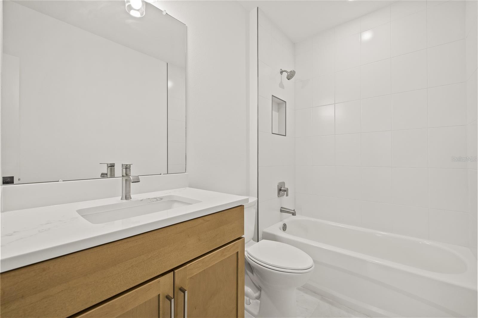 Image 8 of 41 For 319 15th Street N