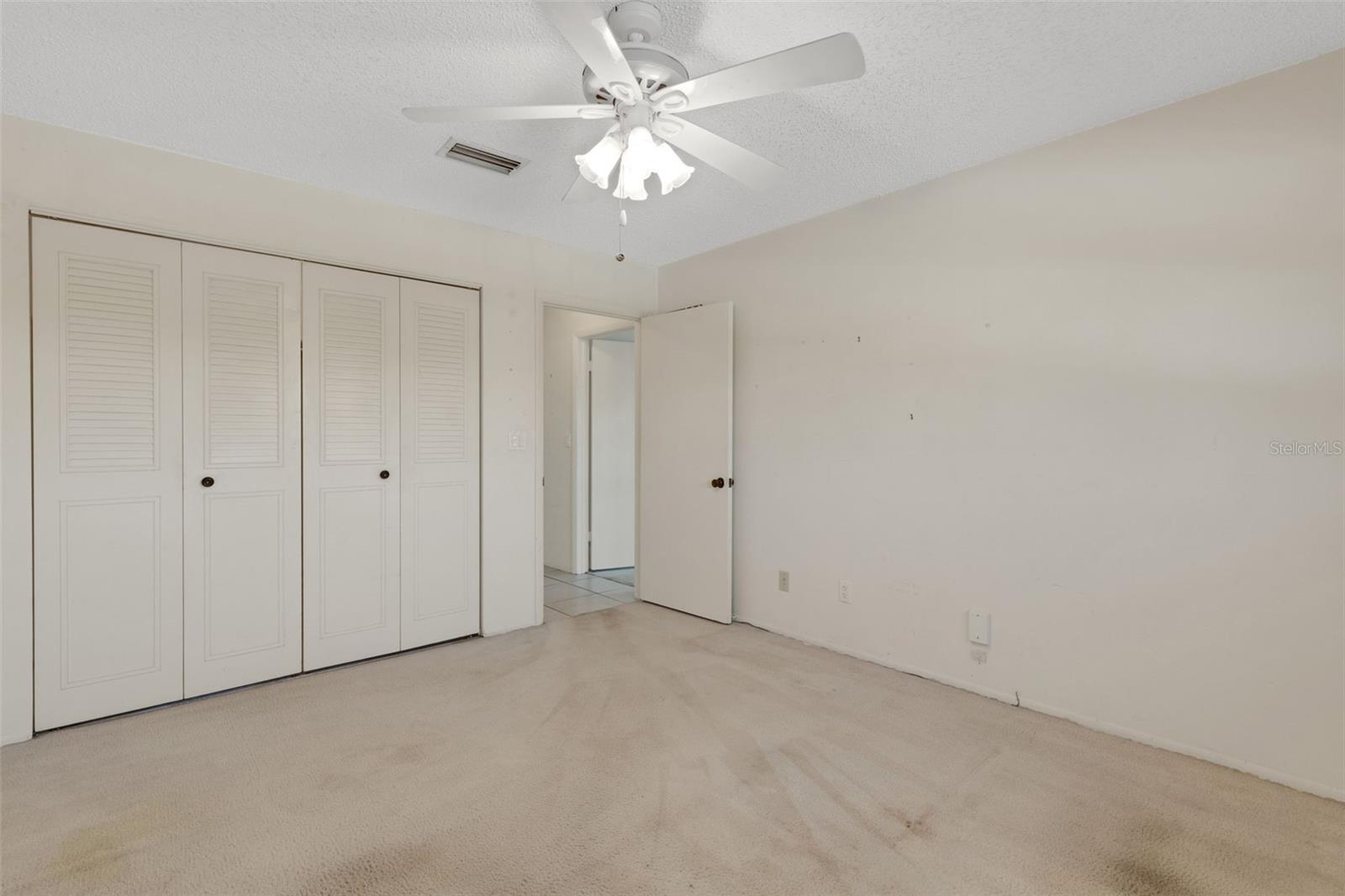 Image 28 of 47 For 212 Fernwood Circle 212