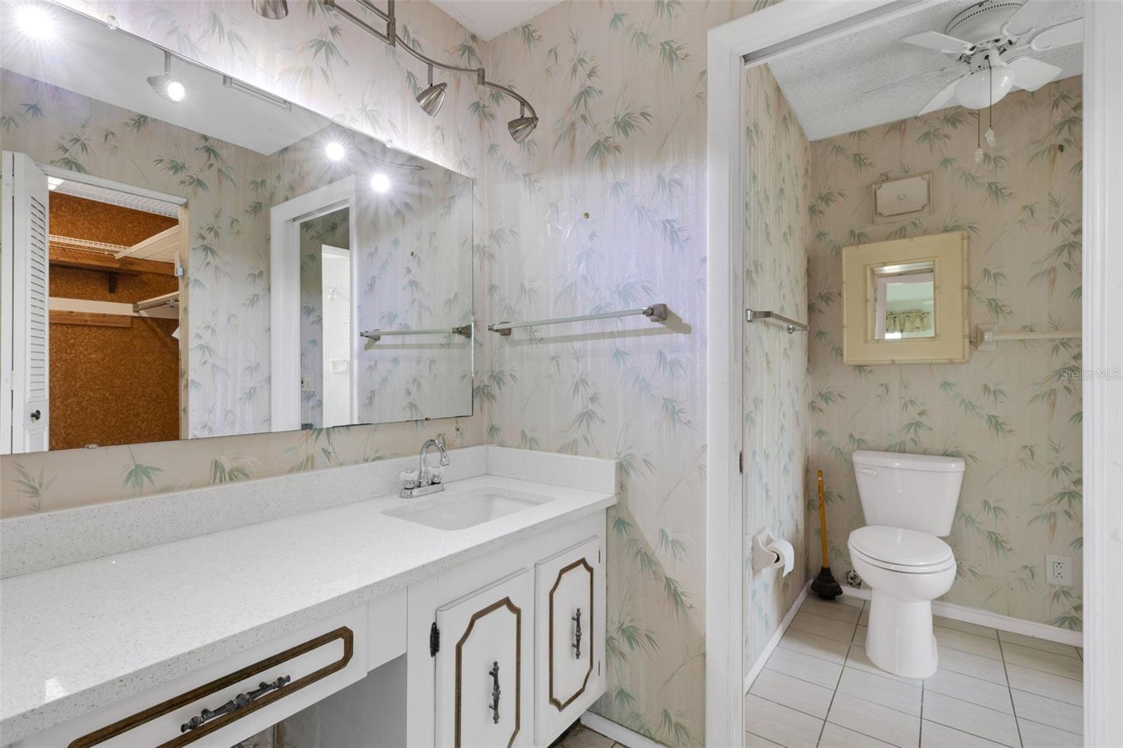 Image 32 of 47 For 212 Fernwood Circle 212