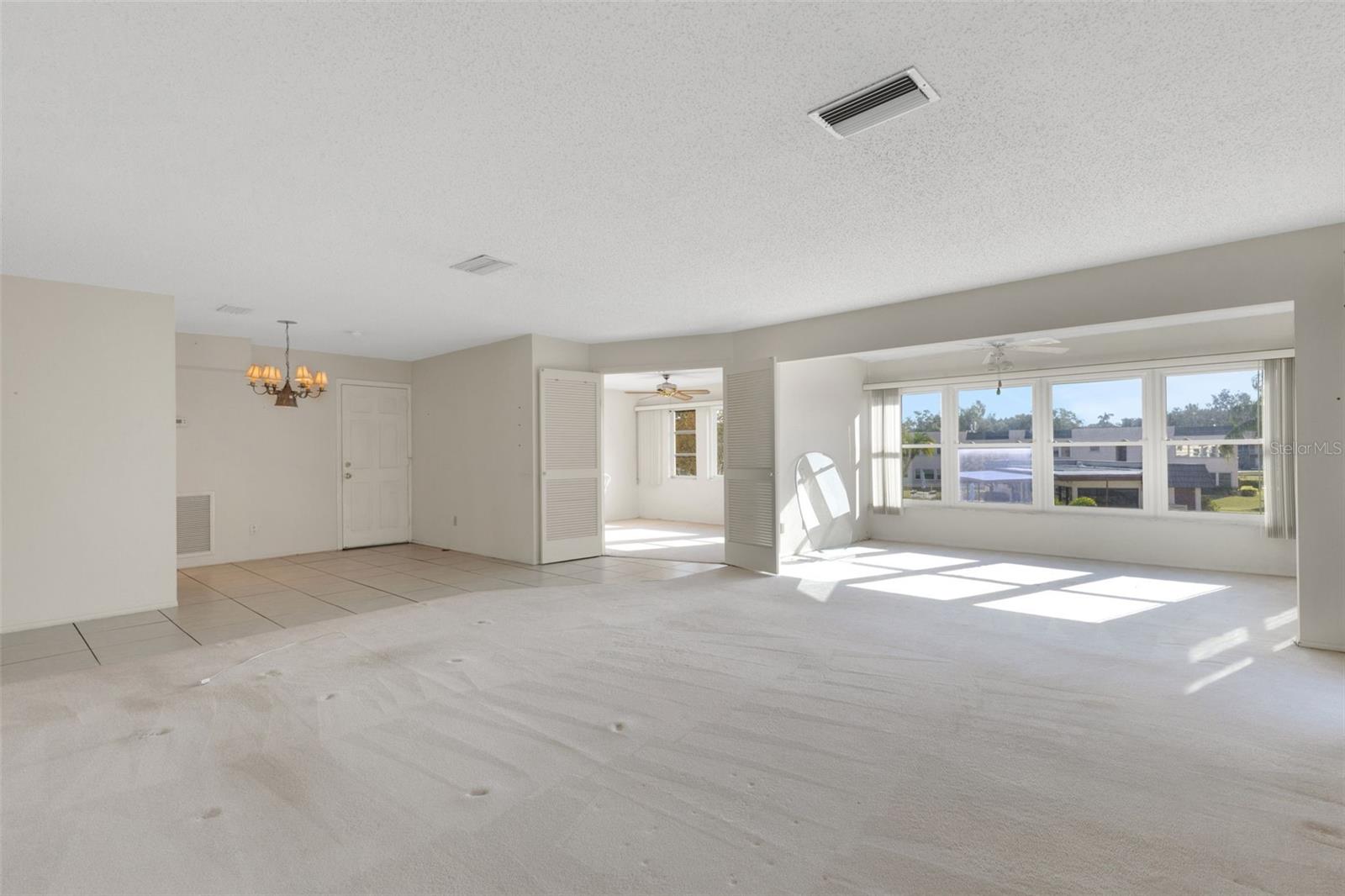 Image 7 of 47 For 212 Fernwood Circle 212