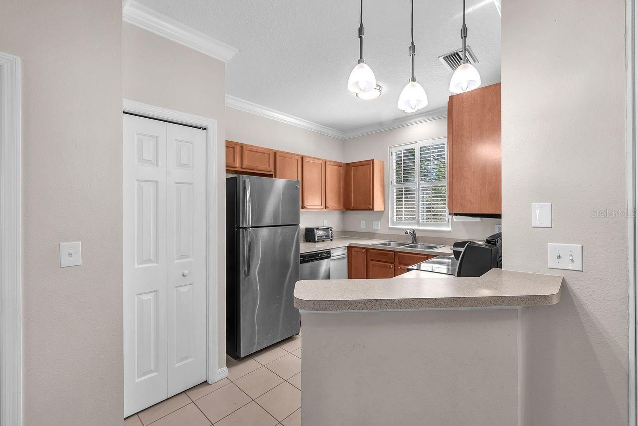 Image 11 of 29 For 2231 Golden Oak Lane