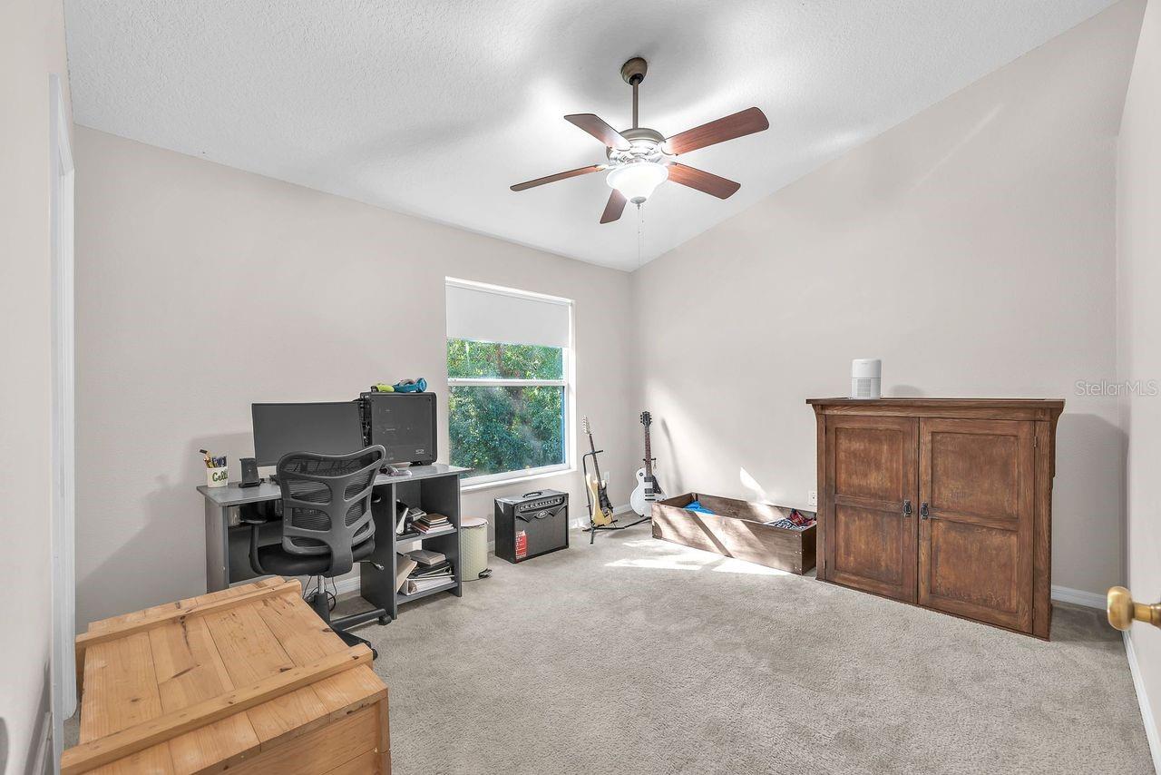 Image 17 of 29 For 2231 Golden Oak Lane