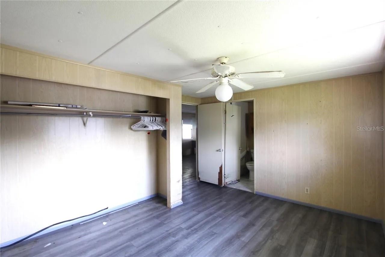 Image 12 of 12 For 6021 Ridgewood Drive