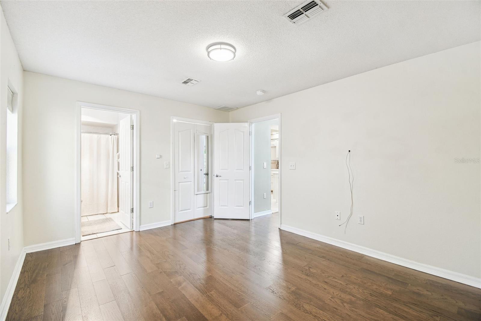 Image 18 of 63 For 7021 Oregon Chickadee Road