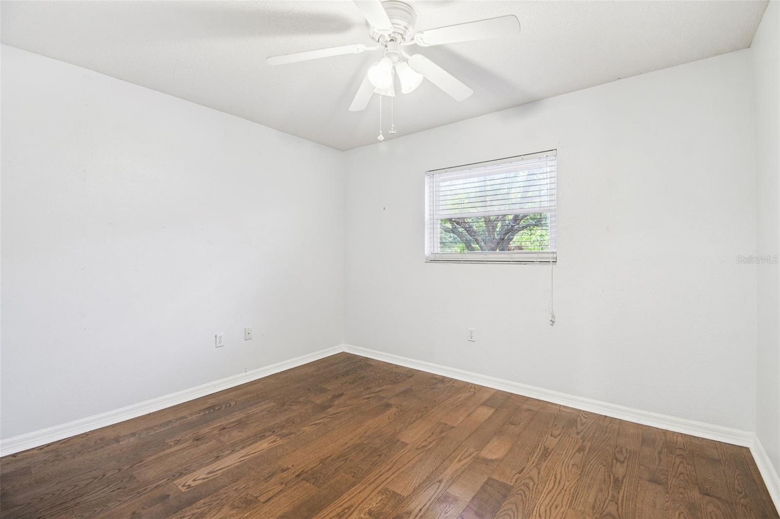 Image 27 of 63 For 7021 Oregon Chickadee Road