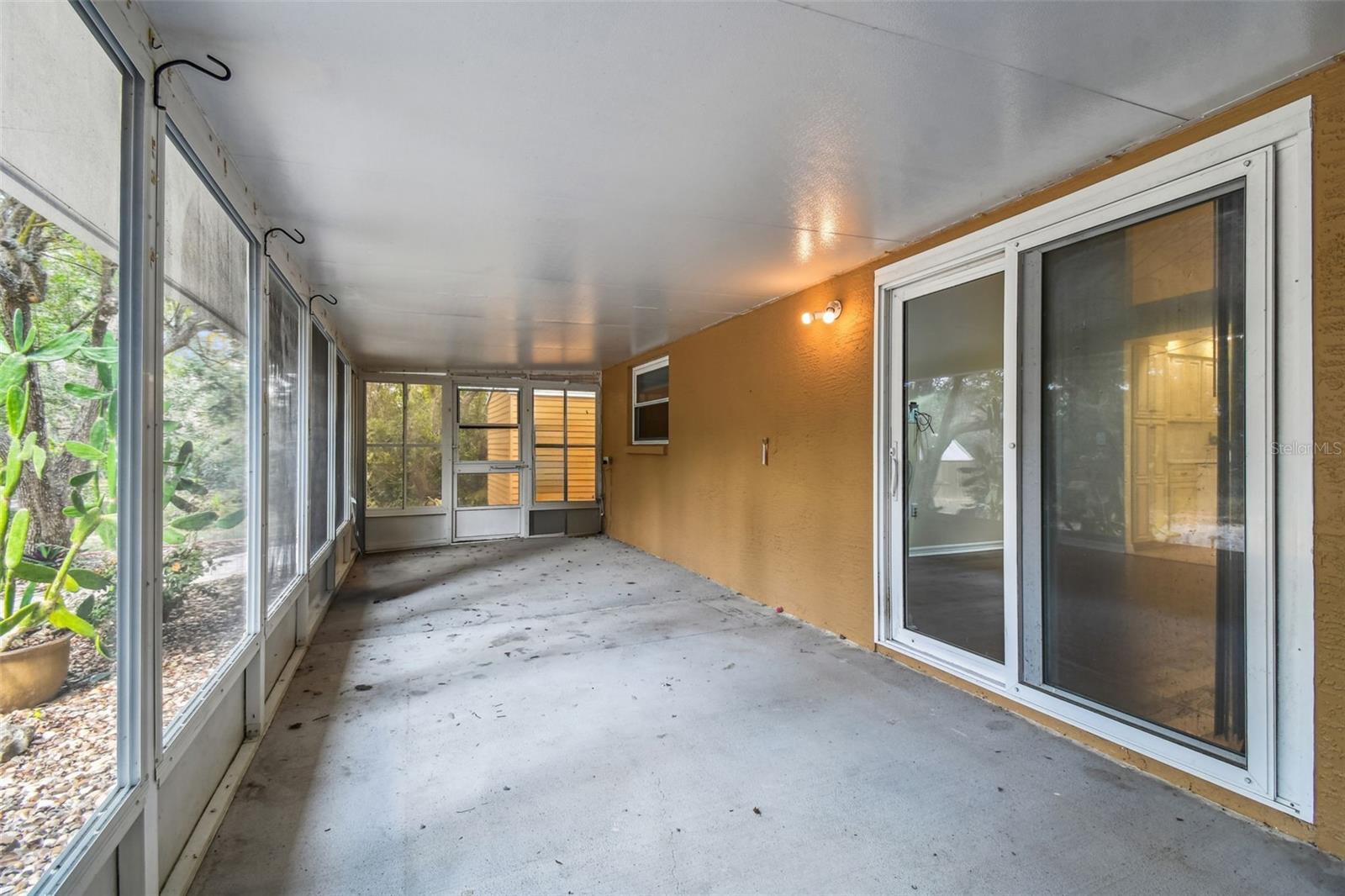 Image 31 of 63 For 7021 Oregon Chickadee Road