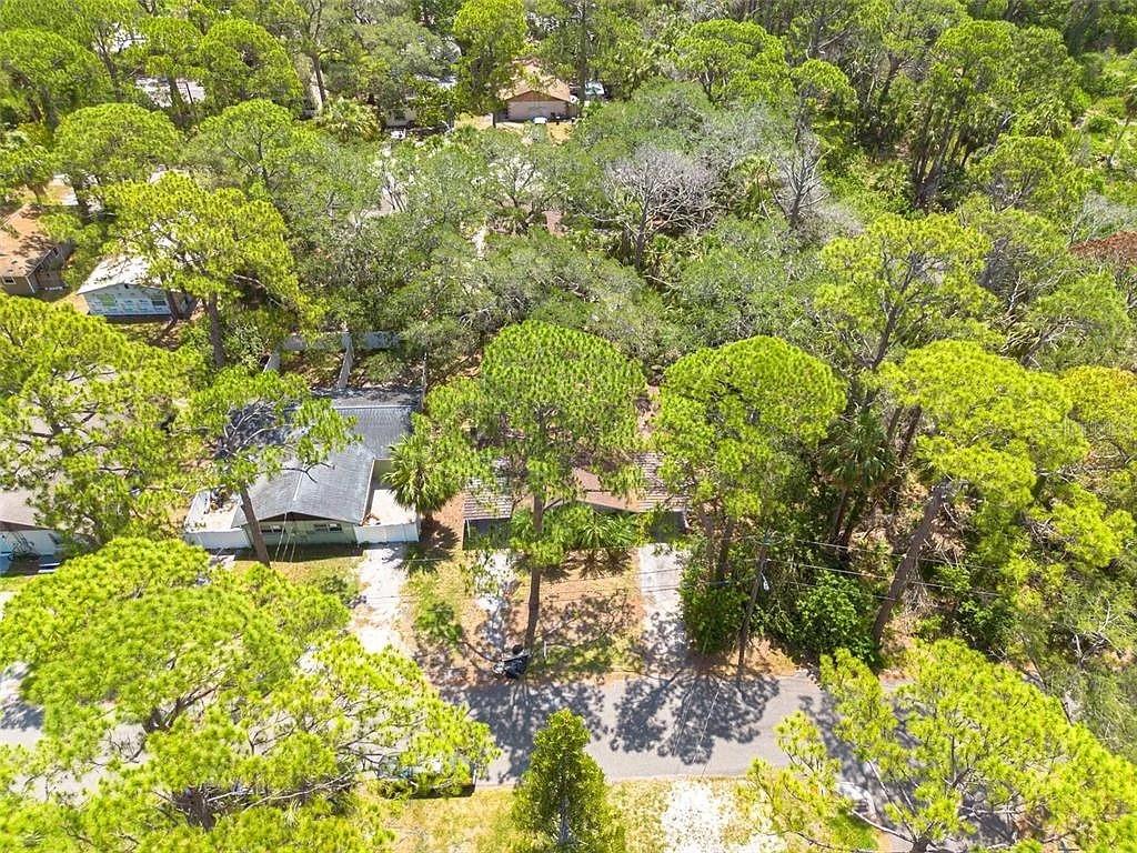 Image 12 of 13 For 7120 Oakwood Drive