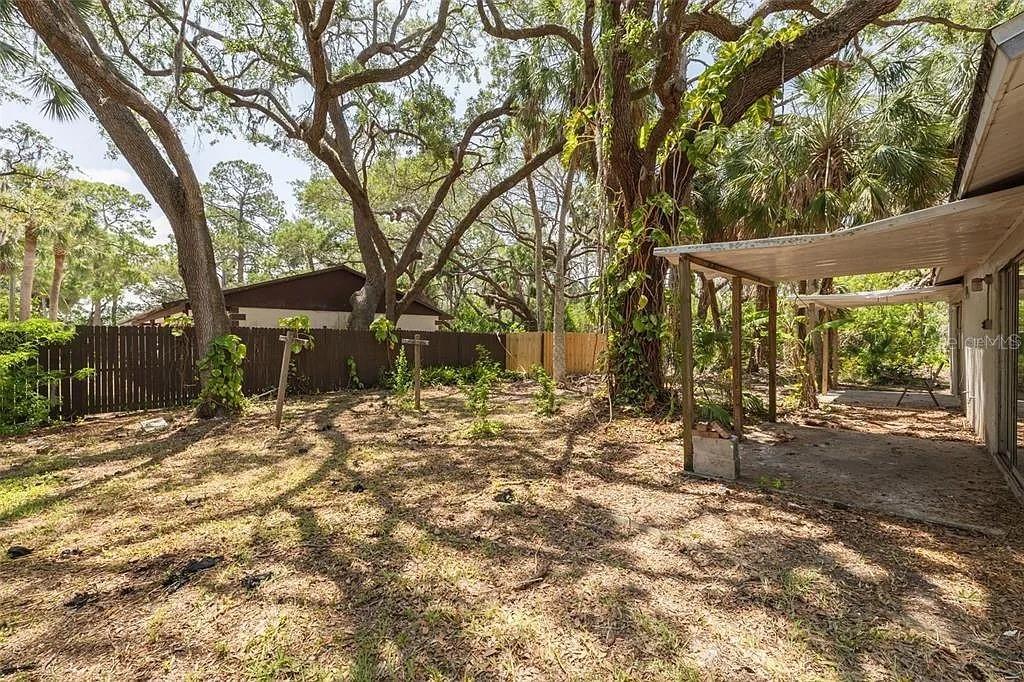 Image 3 of 13 For 7120 Oakwood Drive