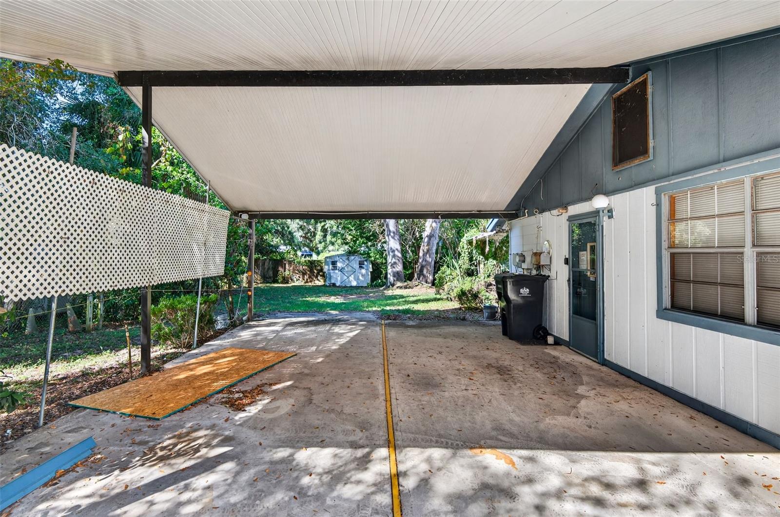 Image 19 of 64 For 10618 Skewlee Gardens Drive