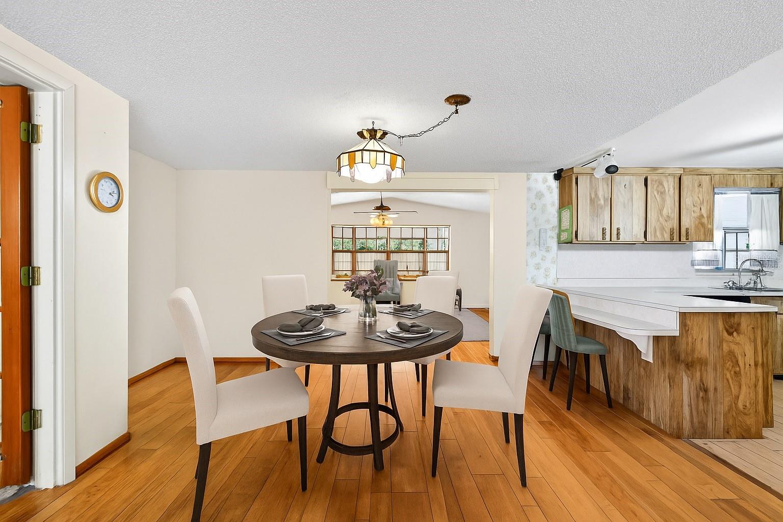 Image 5 of 64 For 10618 Skewlee Gardens Drive